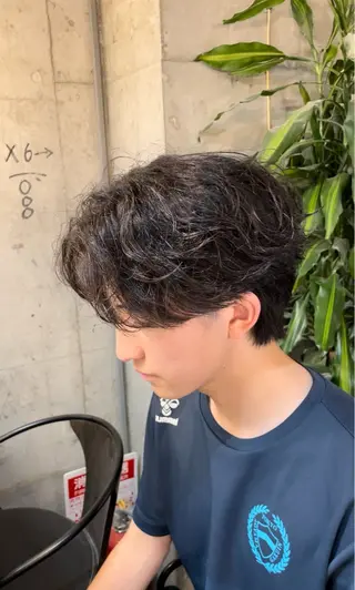 ミディアム メンズ縮毛矯正 細谷碧海のヘアスタイル