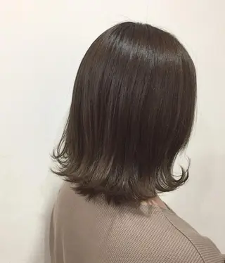 ミディアム カラー 脱白髪染め美容師 竹内涼乃のヘアスタイル