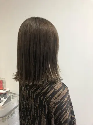 ミディアム OGOSHI 川和町のヘアスタイル