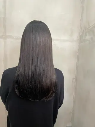 カラー 益 佑夏のヘアスタイル