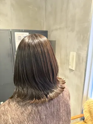 ミディアム 黒木 美麗のヘアスタイル