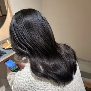 ミディアム 高橋 那美のヘアスタイル