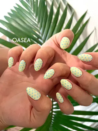 ネイル 🌞💜 KAORI 🌴のネイルデザイン