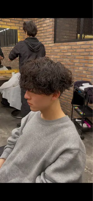 ショート カラー パーマ ヘアアレンジ メンズ キッズ 波巻き/シャドウ/ 特化 福田朝輝のヘアスタイル