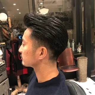 ショート メンズ 山﨑 愛也のヘアスタイル