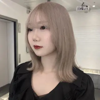 ミディアム カラー ヘアアレンジ 💟ケア×ハイトーン 💟/ミオのヘアスタイル