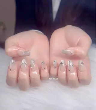 ネイル Hin Nailのネイルデザイン