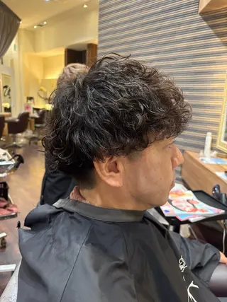 パーマ メンズ メンズパーマレイヤー 西山賢志のヘアスタイル
