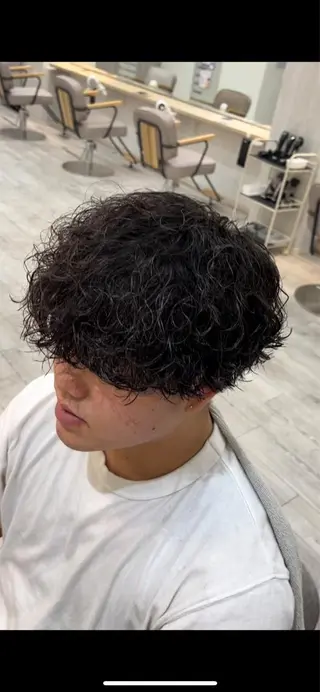 パーマ メンズ 田中 大輝のヘアスタイル