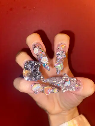 ネイル 個性派🌺推しネイル 💅💞hota🐇のネイルデザイン