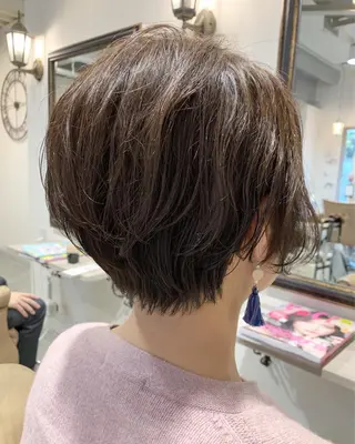 ショート カラー パーマ Lolonois池田 代表 鍜治本颯太のヘアスタイル