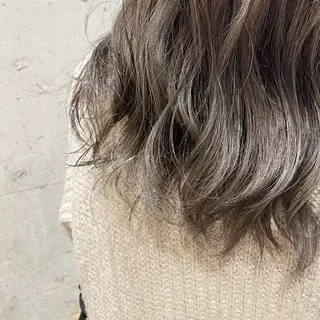 セミロング カラー ヘアアレンジ 山本 愛永のヘアスタイル