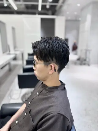 メンズ 🩷 しおり 🩷のヘアスタイル