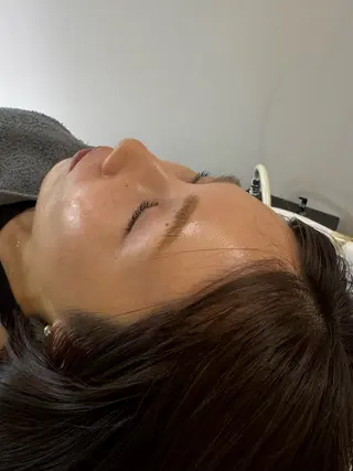 マツエク・マツパ CRECE💫永尾 胡桃のヘアスタイル