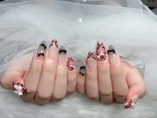 ネイル Cloudy Chan Nailのネイルデザイン