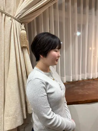 ショート 兼子莉彩 ／暗髪🤎／暖色🍒のヘアスタイル
