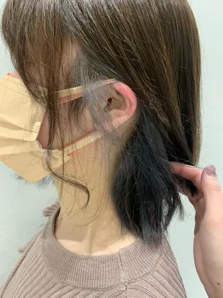 ミディアム カラー ヘアアレンジ 🐝岡本 柚葉🐝のヘアスタイル