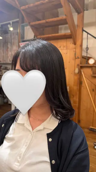 ミディアム レディースカット/ 三軒茶屋/まなか🐭のヘアスタイル