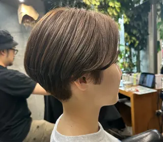 ショート ショート・ウルフ✂︎ 安住有咲子のヘアスタイル