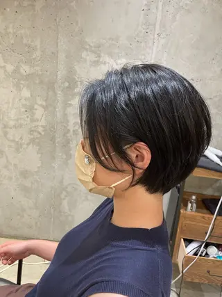 ショート ハラ カヤコのヘアスタイル