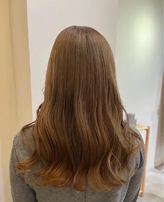 ロング 川本 葵のヘアスタイル