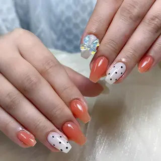 ネイル Kara🌻マツエク &Nailサロン💛のネイルデザイン