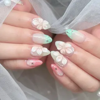 ネイル 心斎橋Salon Epokkuのネイルデザイン