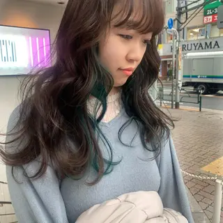 ロング カラー レイヤーカット🪽 カネコミユのヘアスタイル
