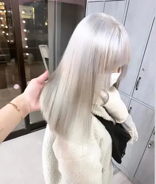 セミロング カラー 町田ブリーチ特化 MANATOのヘアスタイル