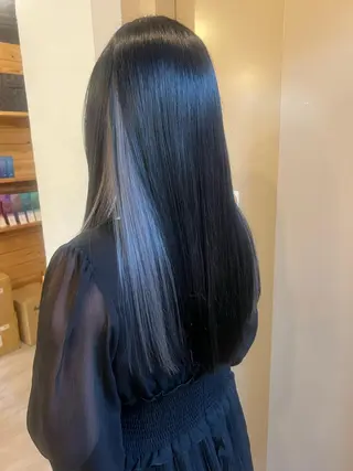 ロング カラー LAMP mashiroのヘアスタイル