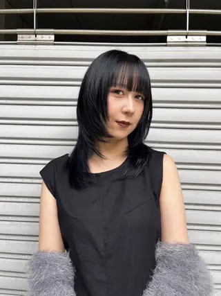 ミディアム カラー TaNa. 笑南(えみな)のヘアスタイル