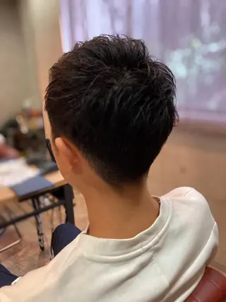 メンズ ERIKO Tのヘアスタイル
