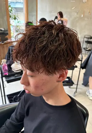 メンズ KUMA🧸インナー /メンズパーマのヘアスタイル