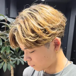 ショート カラー パーマ メンズ センターパート マスターかずまのヘアスタイル