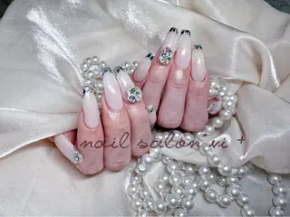 ネイル ✨Nailsalon Vi+✨のネイルデザイン
