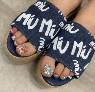 ネイル 🎀FLORANZ 🎀MIKAのネイルデザイン