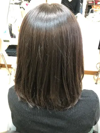ミディアム 石塚 浩のヘアスタイル