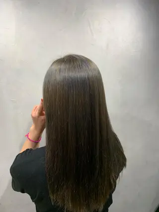 ロング カラー 江畑 匠 新宿三丁目 徒歩30秒⭐️のヘアスタイル