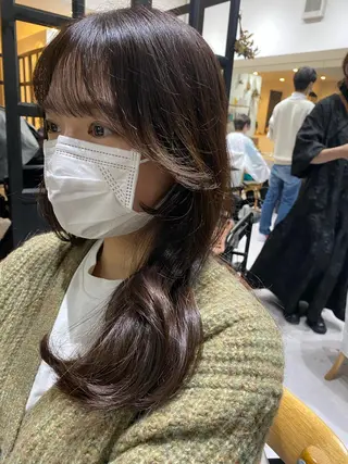 セミロング カラー 似合う髪型見つけます AYAKAのヘアスタイル