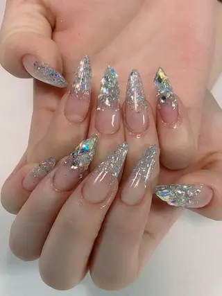 ネイル ･:*+.✳︎˚✧₊ MAKI NAILのネイルデザイン