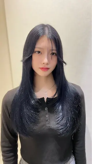 ロング リコ 渋谷 ハッシュカットのヘアスタイル