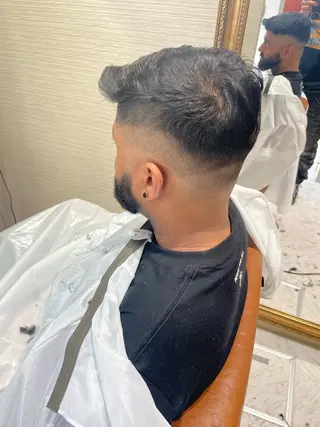 メンズ アンジー サロンドヘアーのヘアスタイル