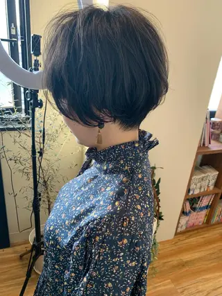 ショート 柔らかな縮毛矯正 透明感カラー💫のヘアスタイル