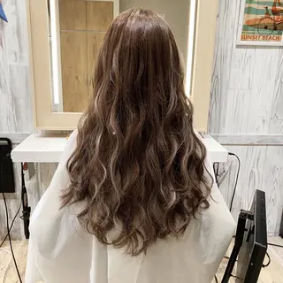ロング カラー ヘアアレンジ マツエク・マツパ TATSUYA アートディレクターのヘアスタイル