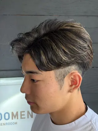 ミディアム カラー パーマ メンズサロン soshiのヘアスタイル