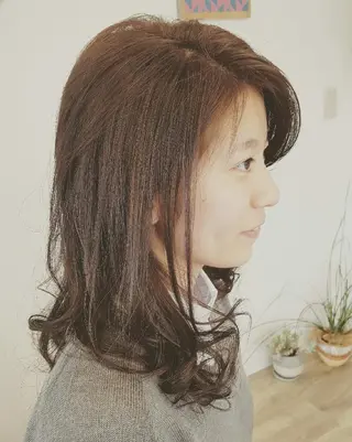ミディアム カラー spa hair ark 富井直美のヘアスタイル