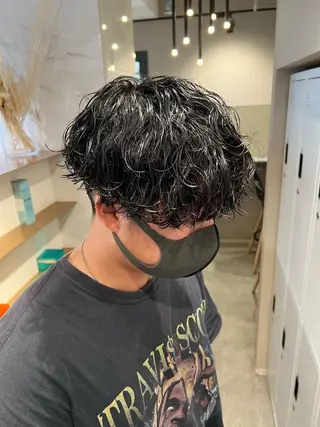 ミディアム ALLYS 中島史優のヘアスタイル