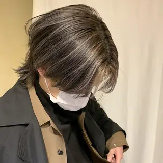ショート カラー メンズ 本間 結衣のヘアスタイル