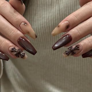 ネイル 💅🏽 SHIORI🌙のネイルデザイン