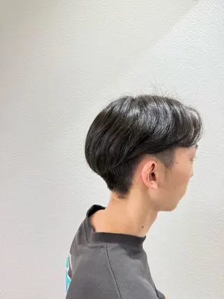 ショート メンズ 上村華女 髪質改善カラーのヘアスタイル